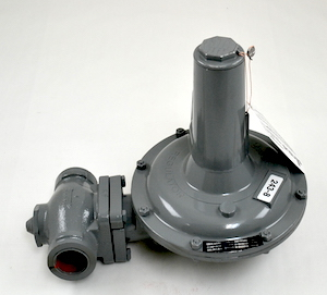 Sensus (Rockwell-Equimeter) 243-8-6 Service Regulator 1.5" NPT Body 6-14" W.C. Spring w/ IRV & LPCO