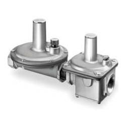 Maxitrol 325-5L48-3/4-LIM Lever Acting Design Line Regulator with Vent Limiter Installed 3/4"